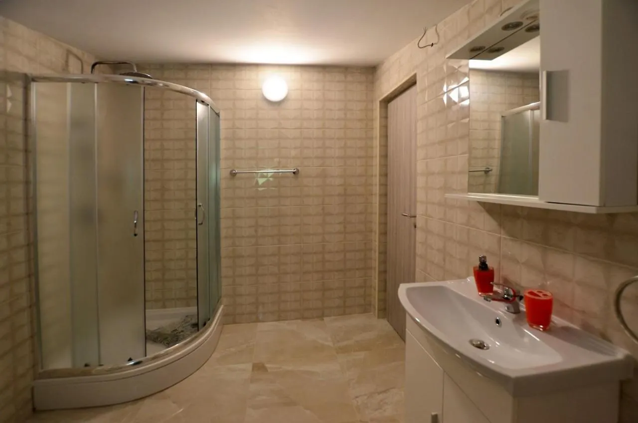 Apartments Velenik Rovinj Guest house